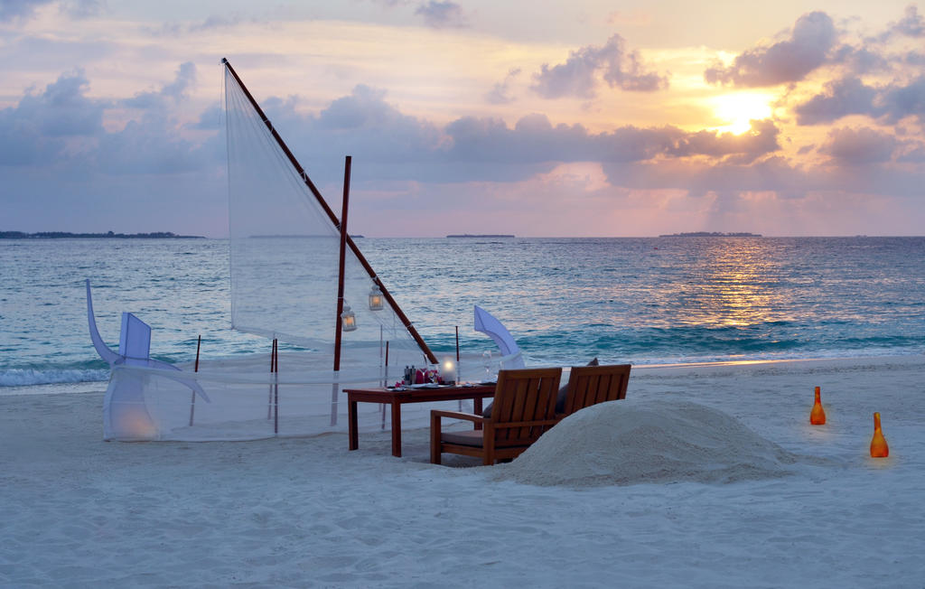 manafaru maldives cast away experience